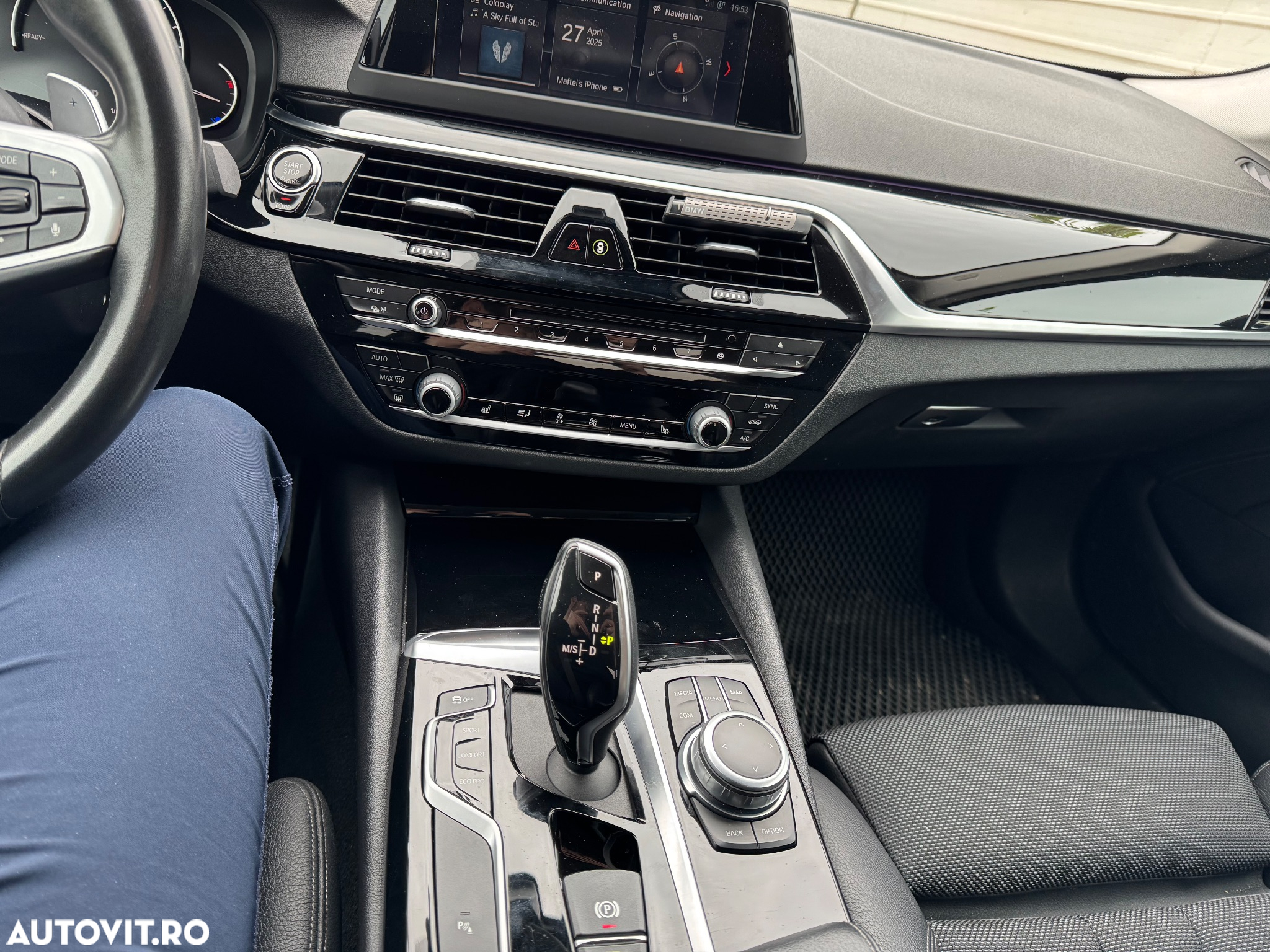 BMW Seria 5 520i AT - 8
