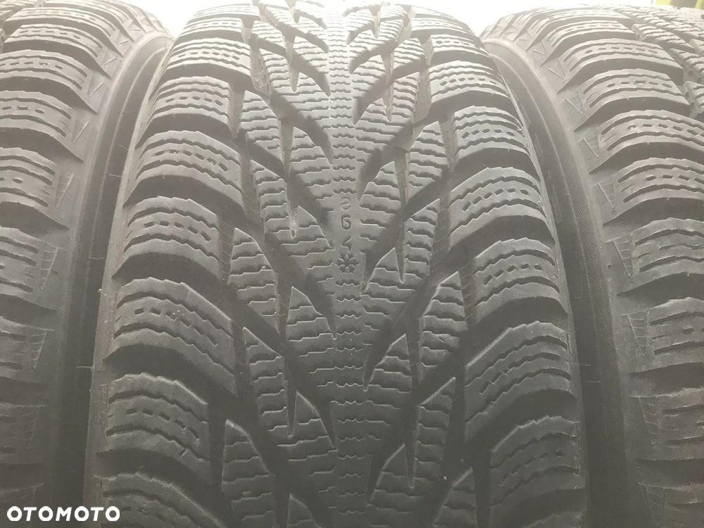 Opony Nokian 175/65R15 Zima Komplet 8mm Yaris - 2