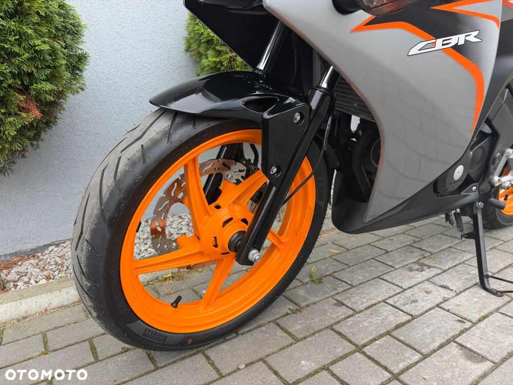 Honda CBR - 41