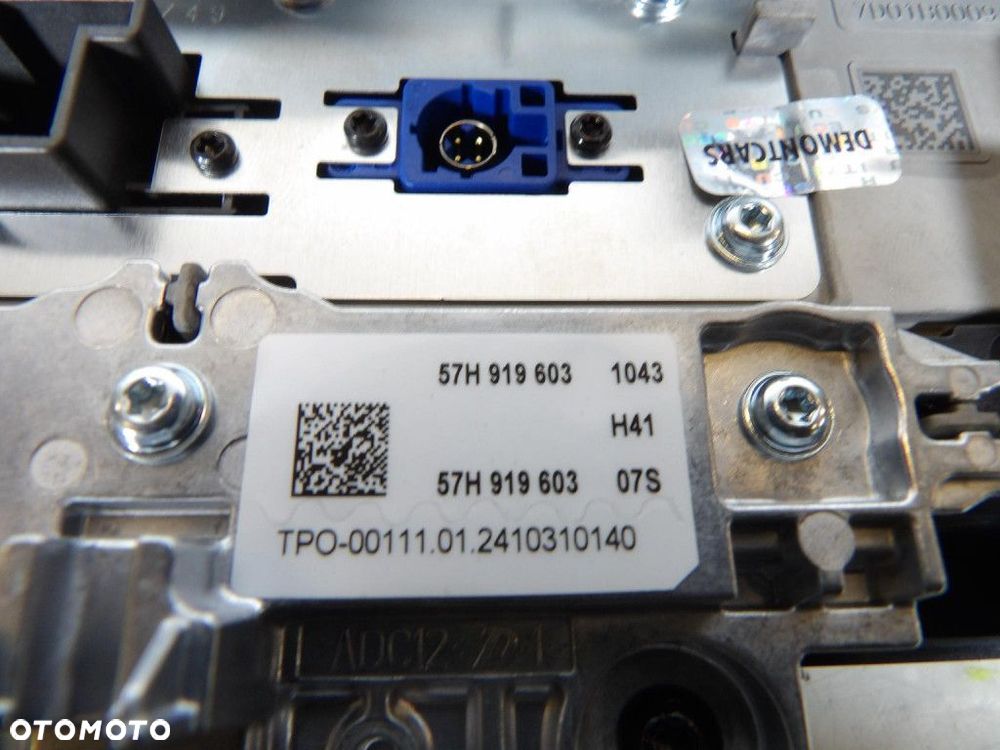 SKODA SUPERB IV 4 WYŚWIETLACZ RADIA 57H919603 - 3