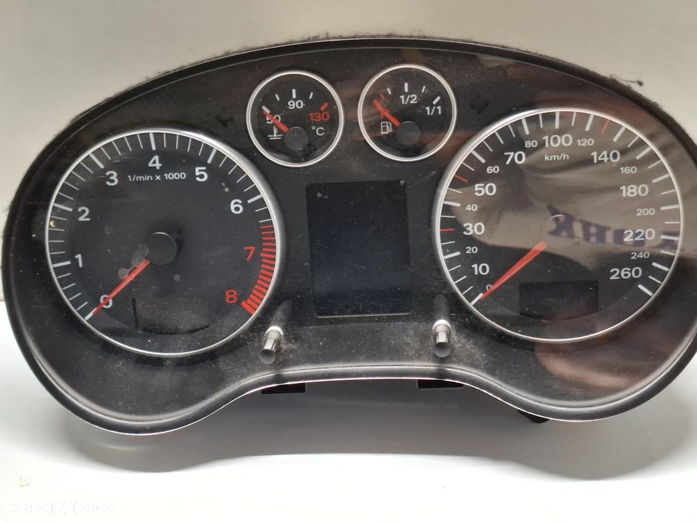 LICZNIK ZEGARY AUDI A3 8P 2.0FSI 8P0920930D SLASK WYSYLKA - 1