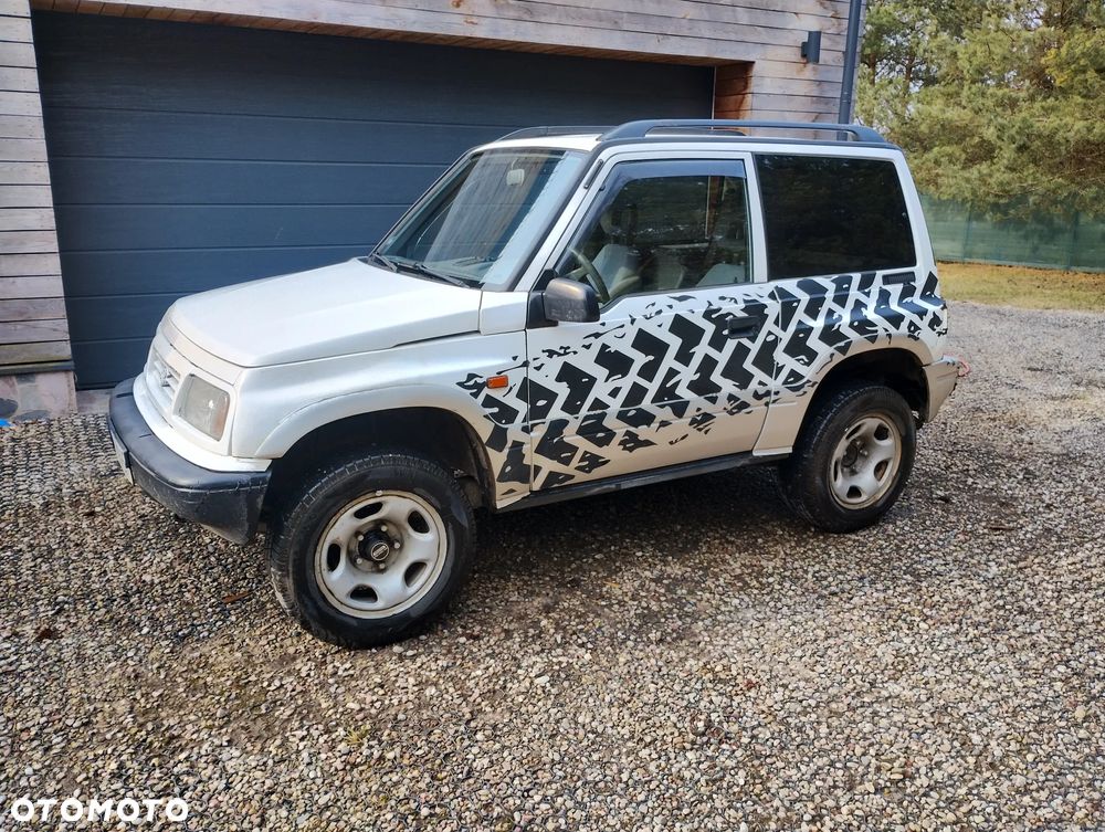 Suzuki Vitara - 1