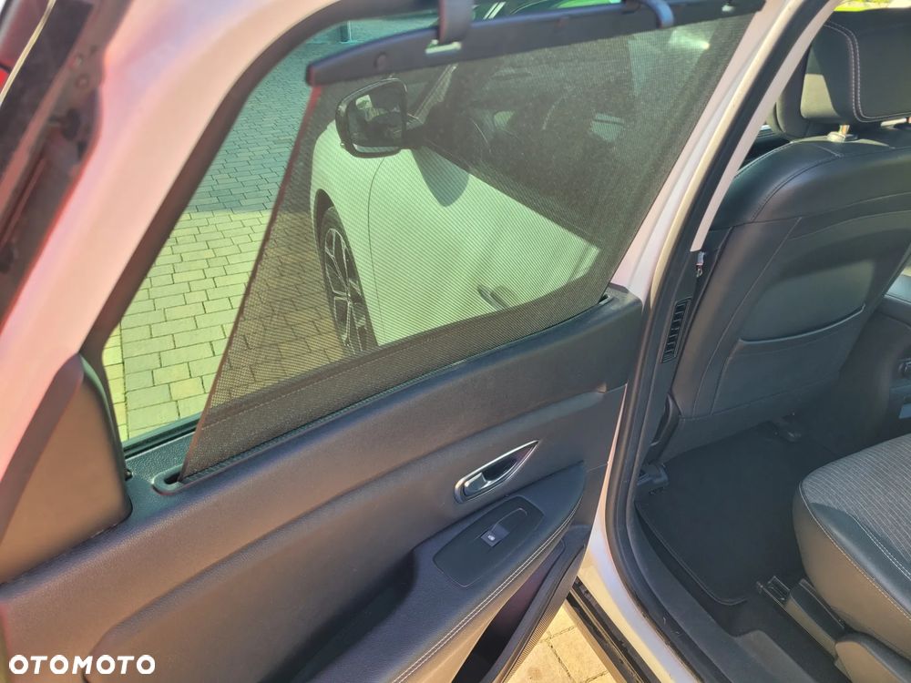 Renault Scenic - 12