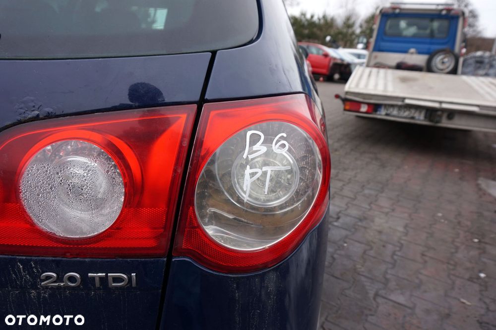 LAMPA TYLNA PRAWA PASSAT B6 KOMBI 3C9945096N VOLKSWAGEN 2005-2010 - 2