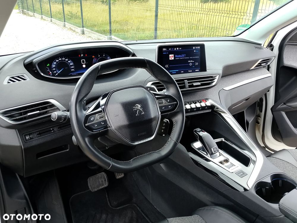 Peugeot 3008 - 18