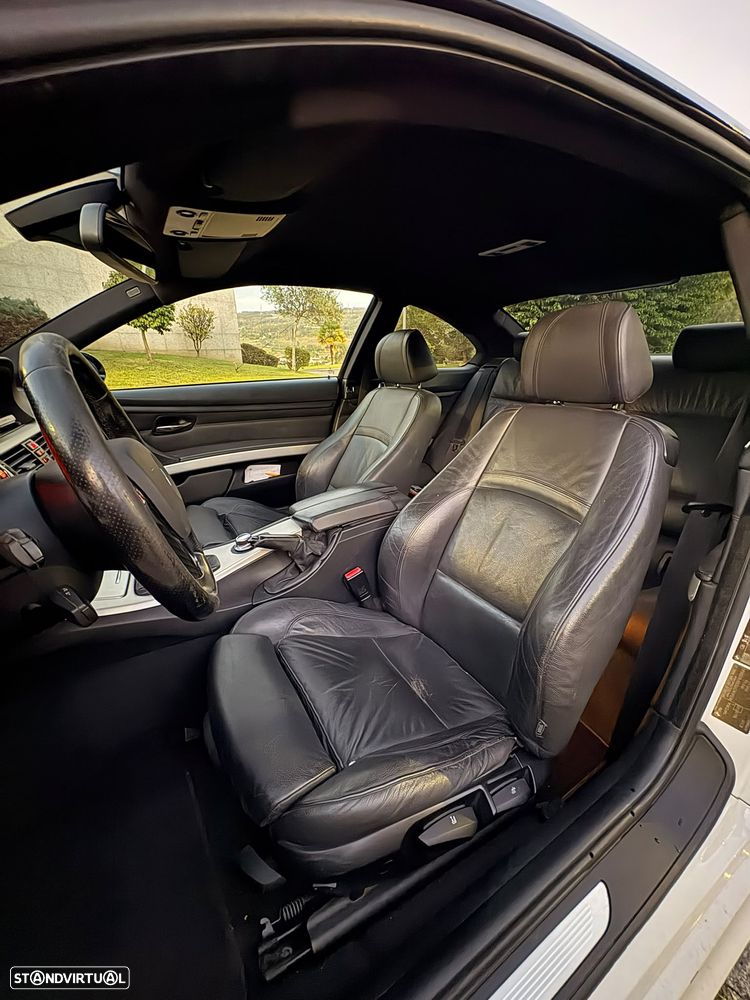 BMW 320 d Coupe Active - 10