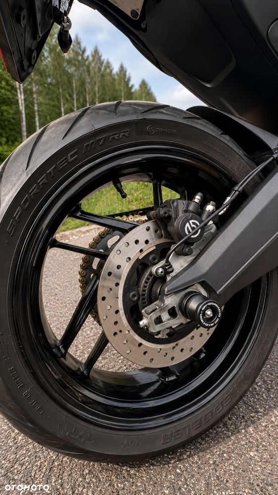 Ducati Monster - 9