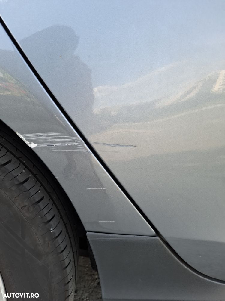 Volvo V40 T3 Aut. Momentum - 17