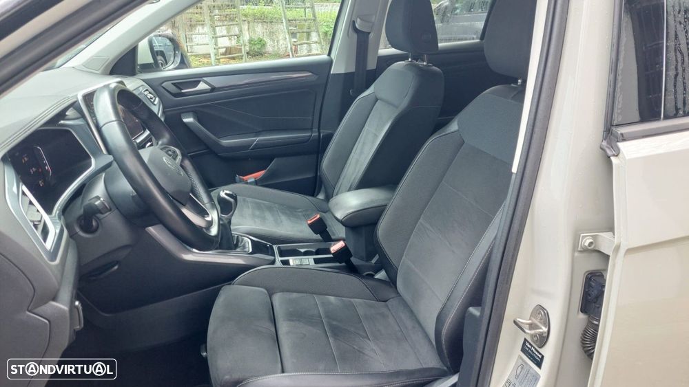 VW T-Roc 1.0 TSI - 8