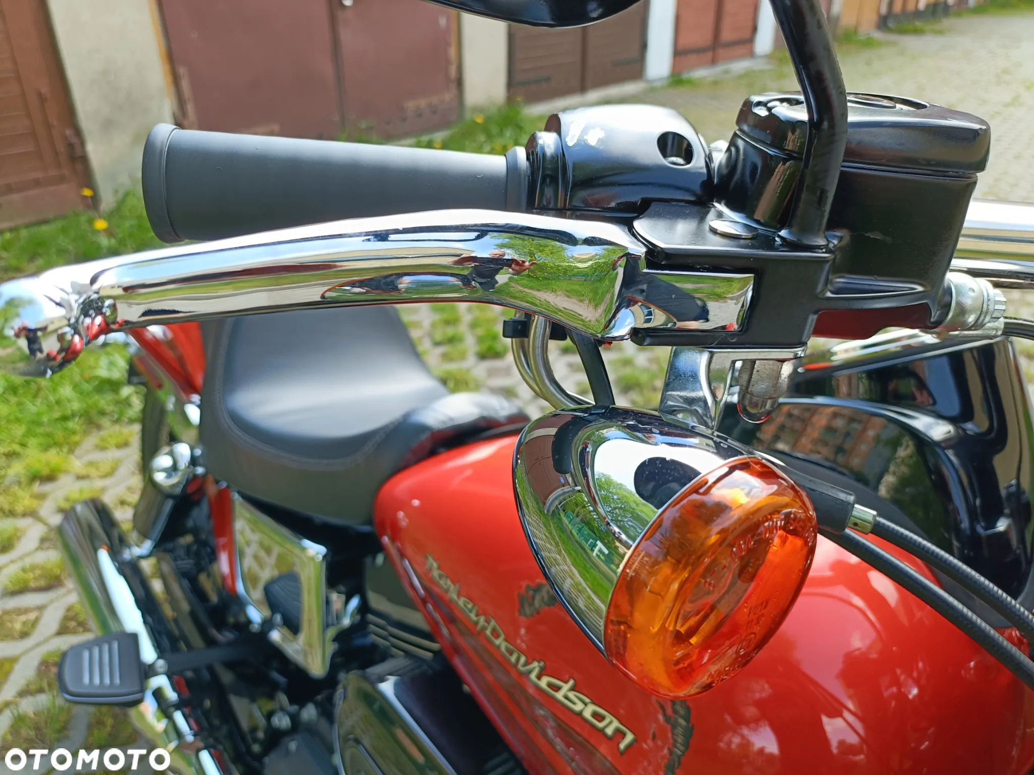 Harley-Davidson Dyna Fat Bob - 37