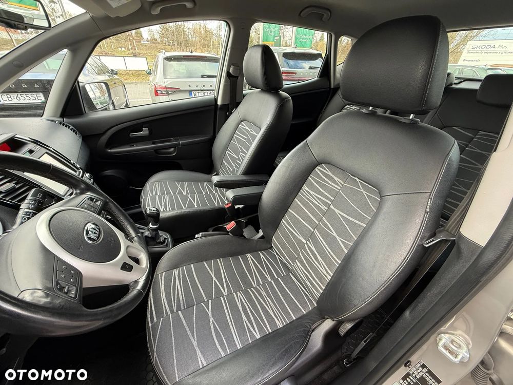 Kia Venga 1.4 M - 19