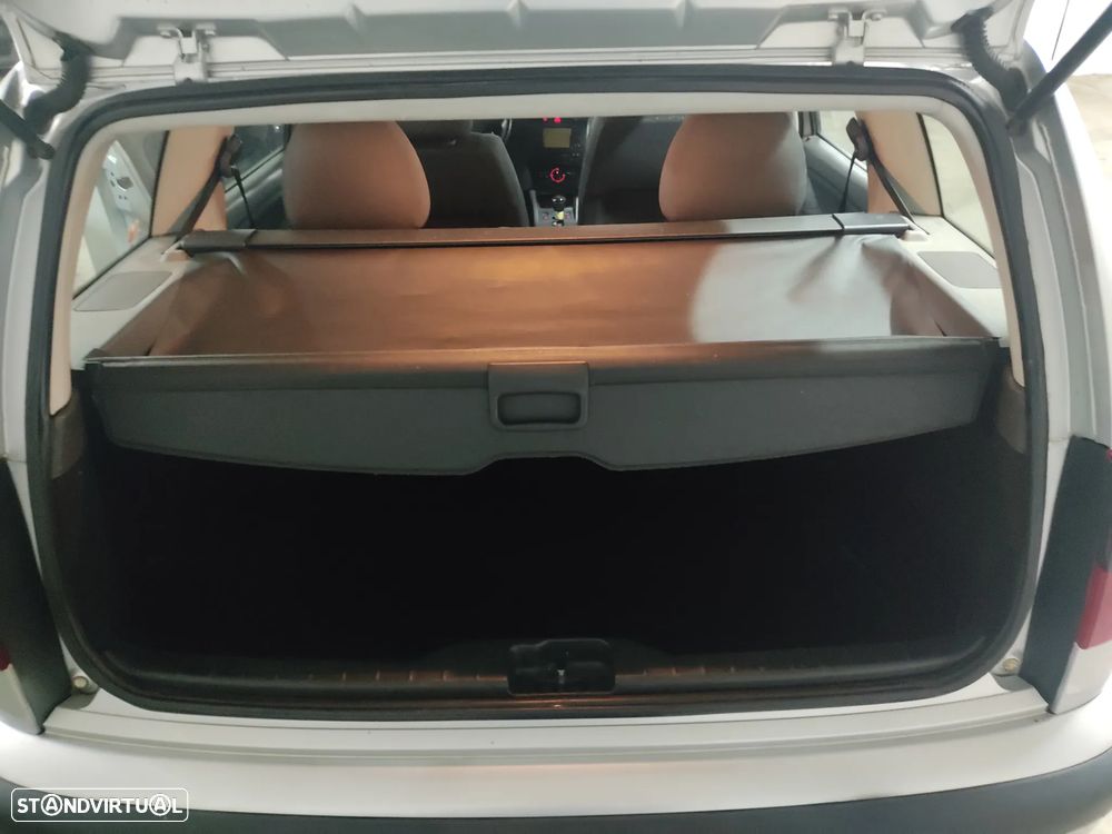 SEAT Cordoba Vario 1.4 16V Signo - 16