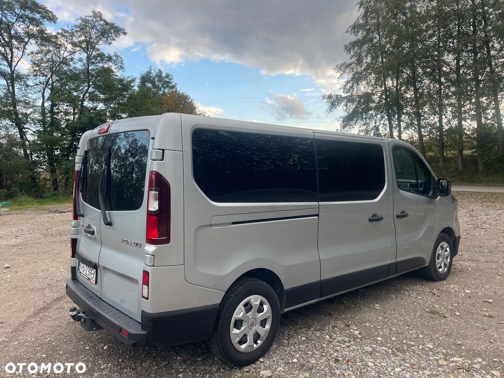 Renault Trafic - 12