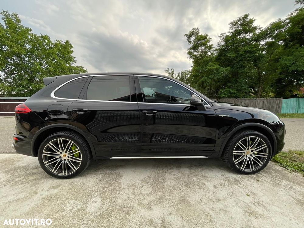 Porsche Cayenne Tiptronic S - 25