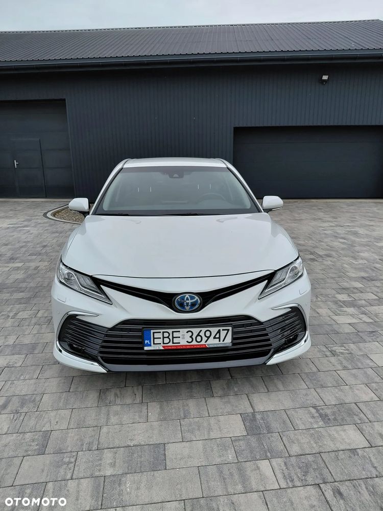 Toyota Camry 2.5 Hybrid Executive CVT - 6