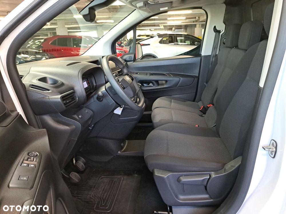 Toyota PROACE CITY - 12