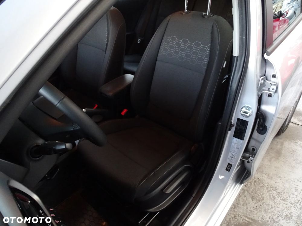 Kia Rio 1.0 T-GDI L - 21