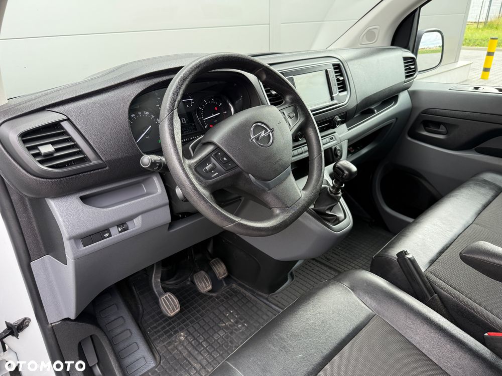 Opel Vivaro - 9