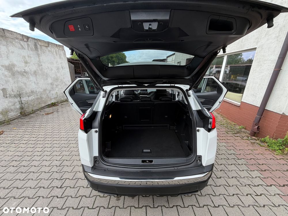 Peugeot 3008 PureTech 130 Stop & Start GPF EAT8 Allure - 21