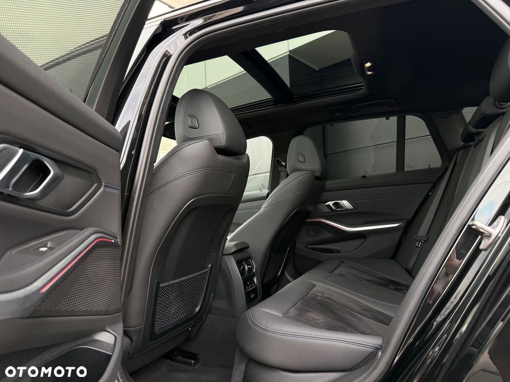 BMW Seria 3 330i xDrive M Sport sport - 8