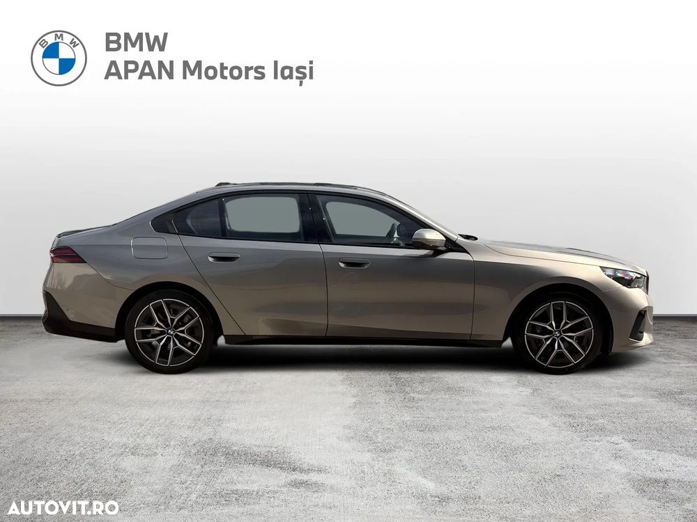 BMW Seria 5 530e xDrive Aut. - 9