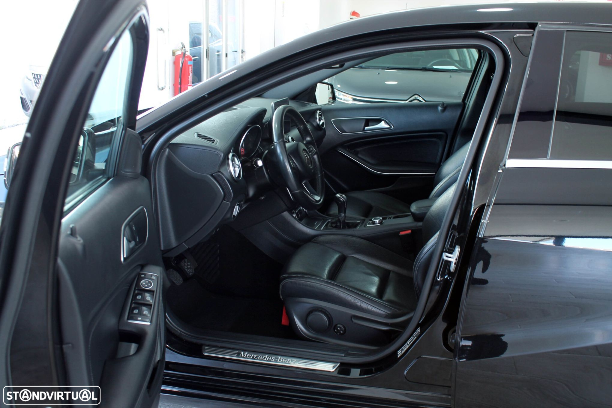 Mercedes-Benz A 180 d BlueEFFICIENCY Edition Style - 11
