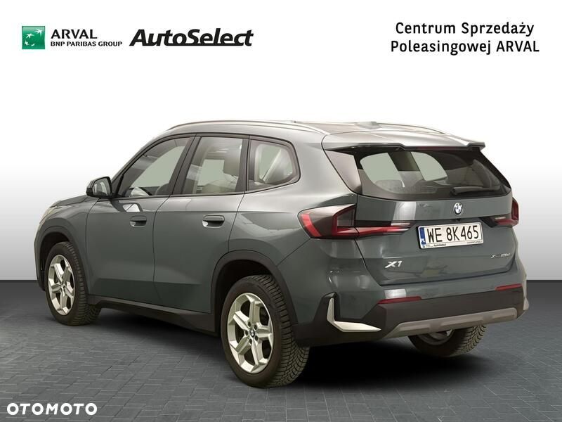 BMW X1 xDrive23d mHEV - 3