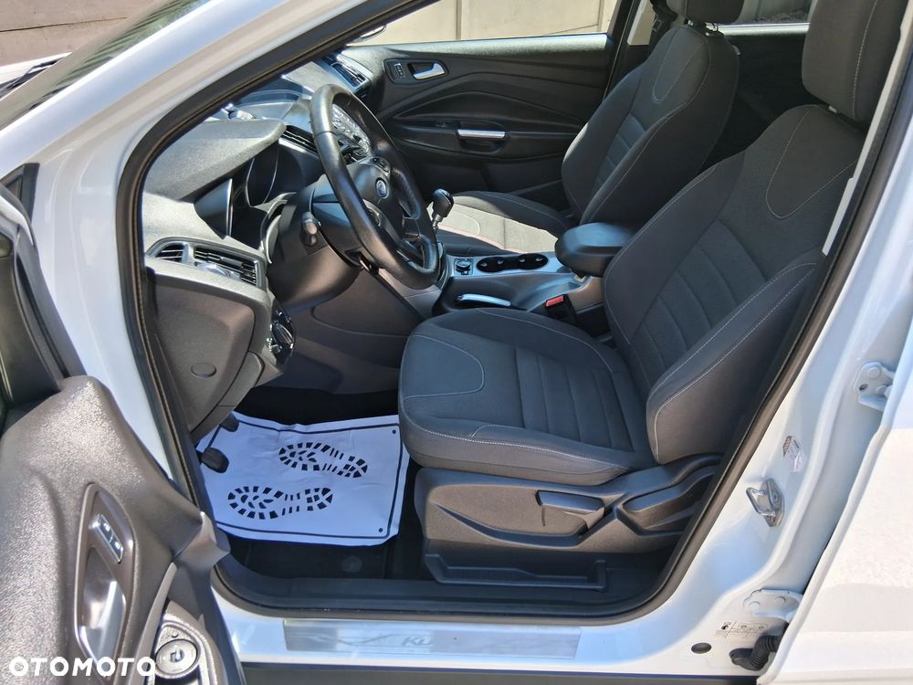 Ford Kuga 1.6 EcoBoost 2x4 Trend - 13