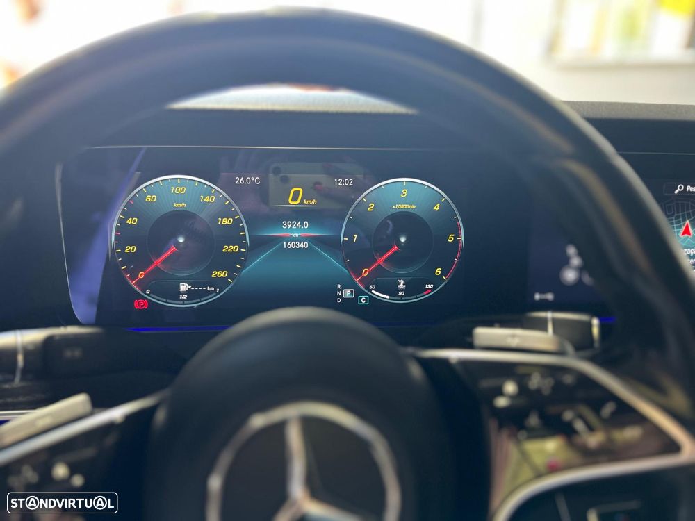 Mercedes-Benz E 200 d AMG Line - 21