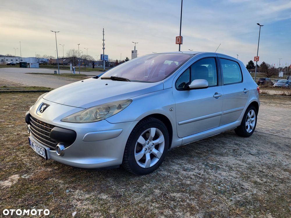 Peugeot 307 - 1