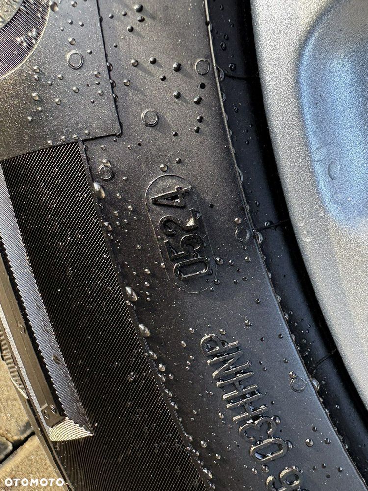 Ford Kuga 2.0 TDCi 4x2 Titanium - 35