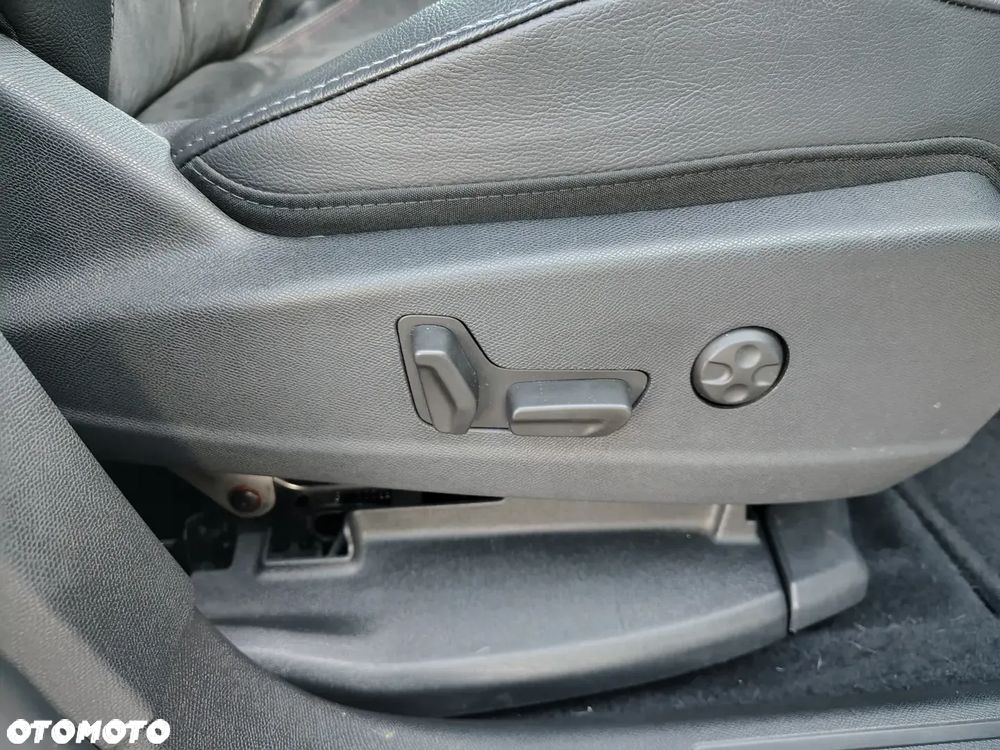 DS Automobiles DS 7 Crossback 1.5 BlueHDi So Chic - 31