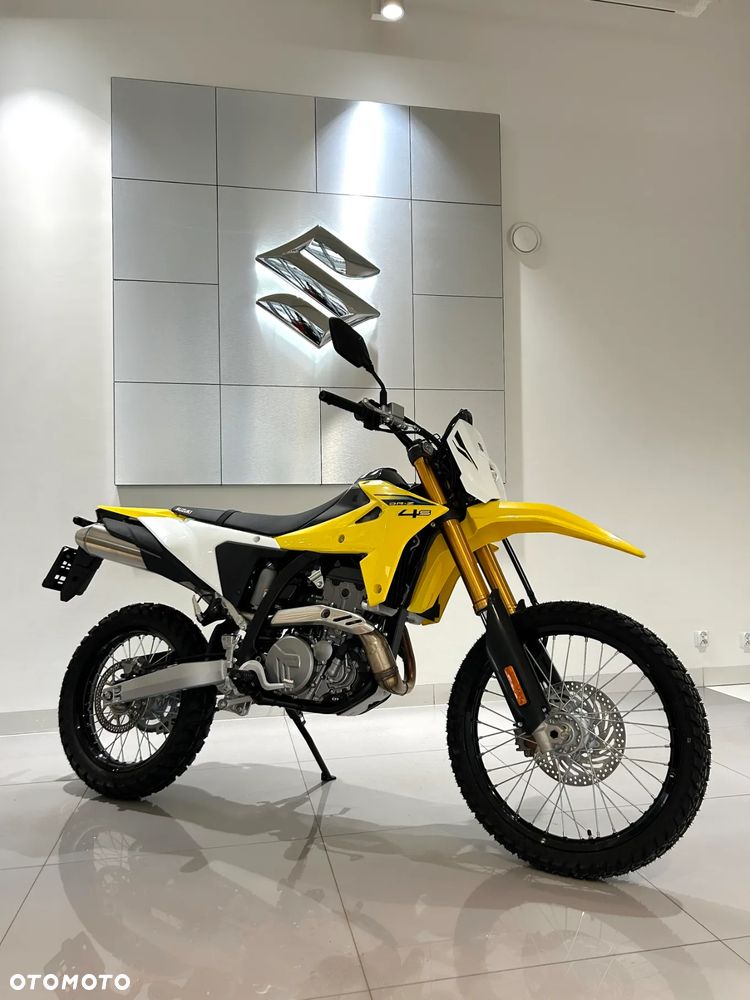 Suzuki DR-Z - 3