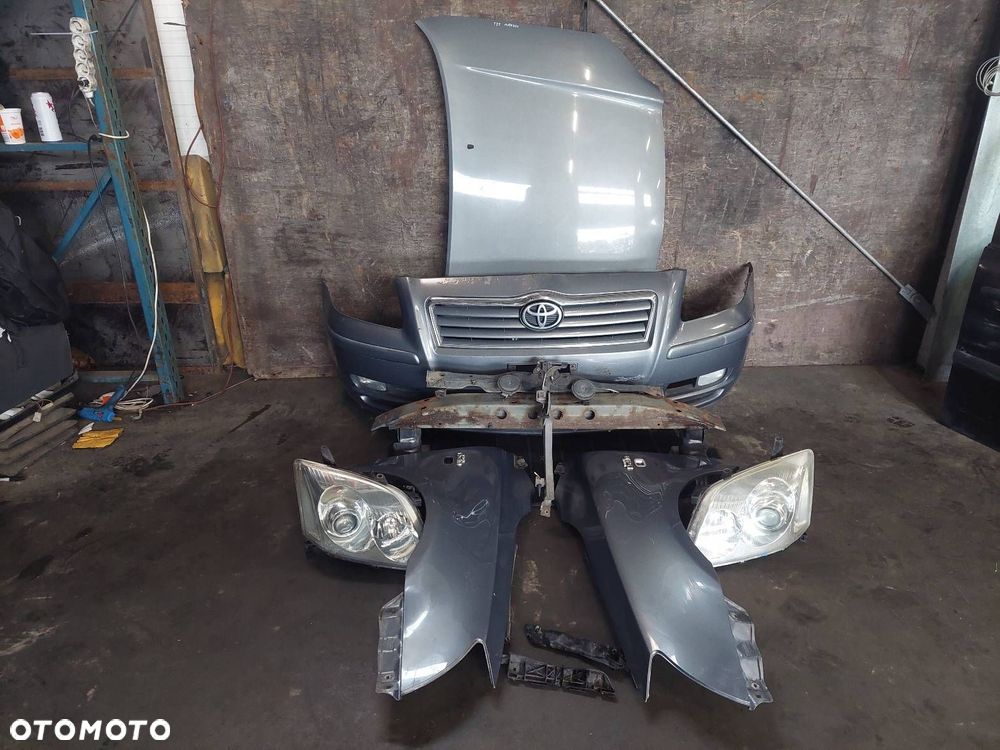KOMPLETNY PRZÓD MASKA ZDERZAK BŁOTNIKI LAMPY TOYOTA AVENSIS T25 1E5 - 1