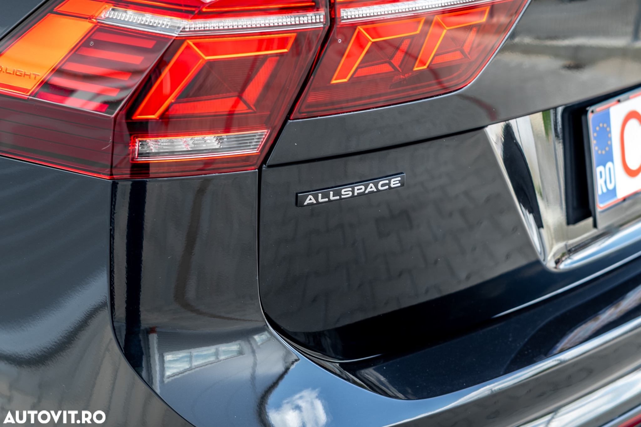 Volkswagen Tiguan Allspace 2.0 TDI SCR 4Motion DSG R-Line - 25