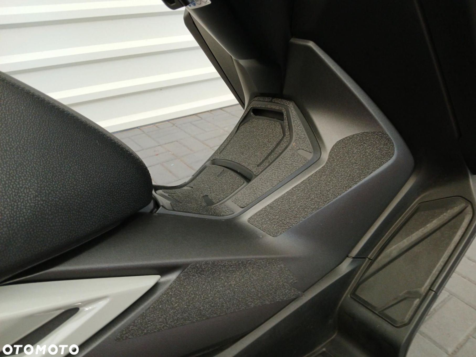 Honda NSS - 17