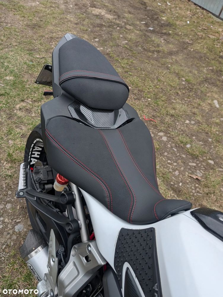Yamaha MT - 2