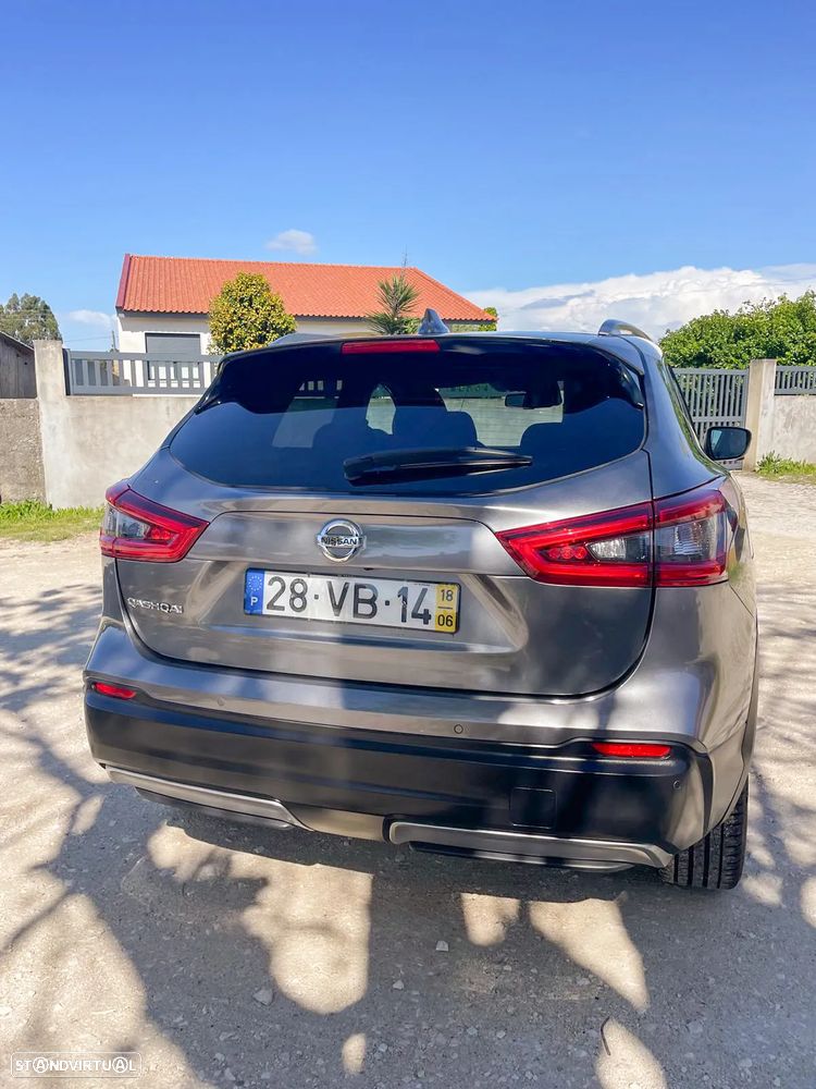 Nissan Qashqai 1.5 dCi N-Connecta 18 - 4