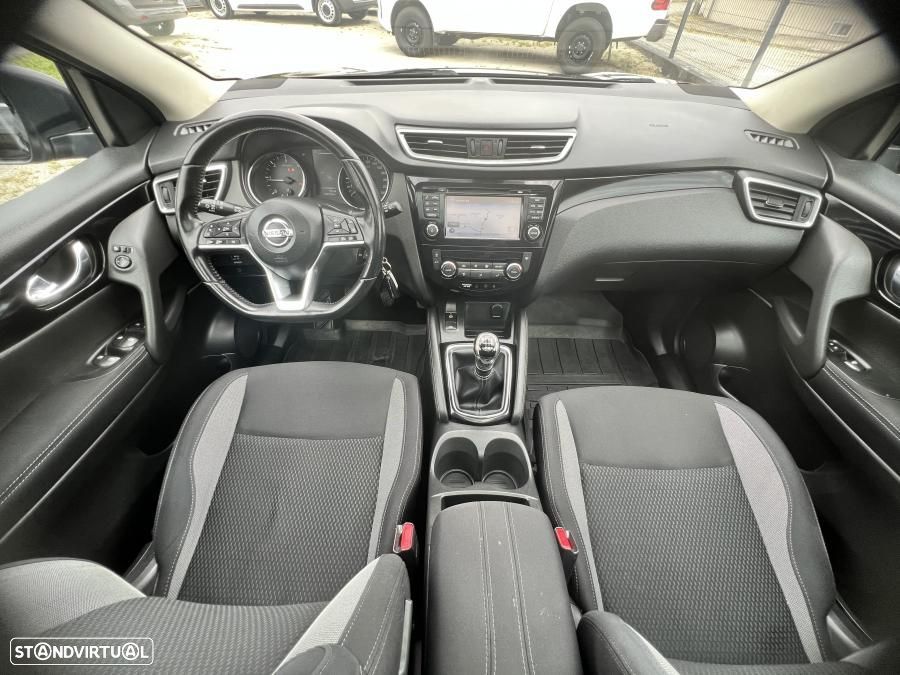 Nissan Qashqai 1.5 dCi N-Connecta - 24