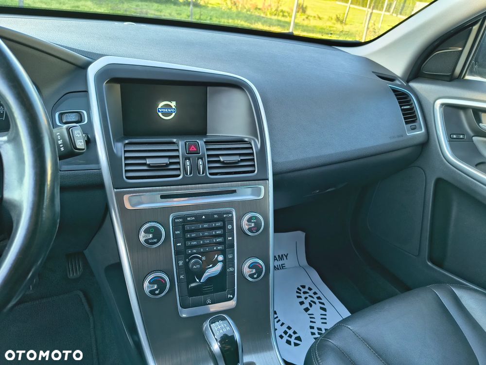 Volvo XC 60 D4 Drive-E Base - 25