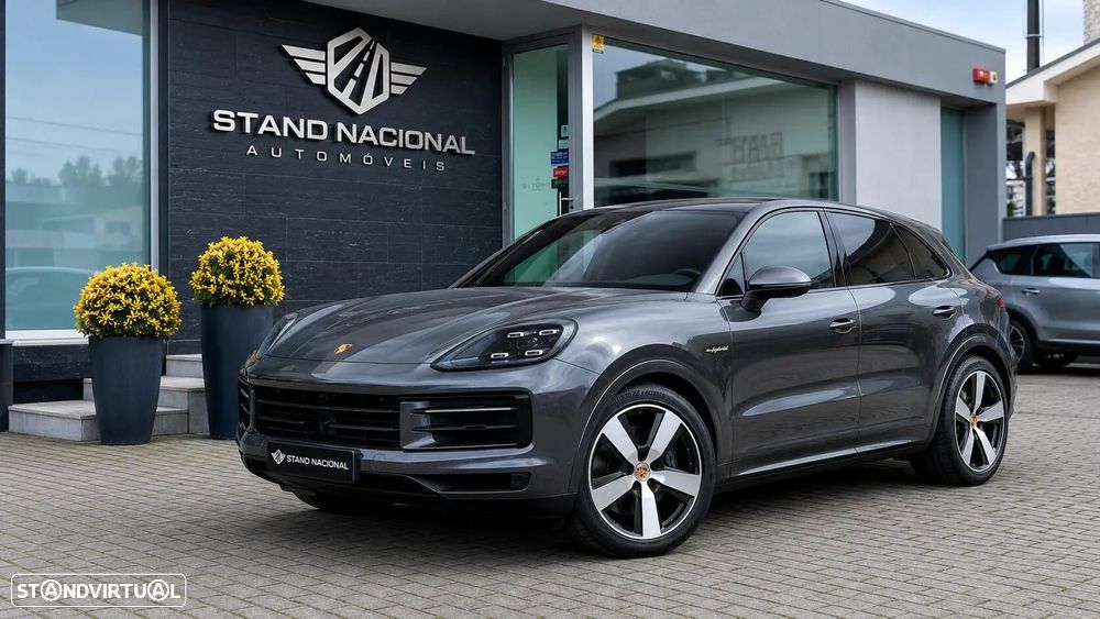 Porsche Cayenne Coupé E-Hybrid - 4