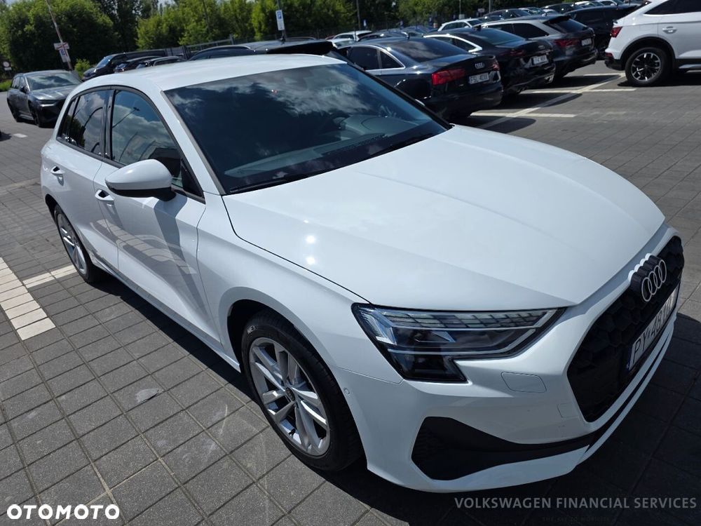 Audi A3 Sportback - 3