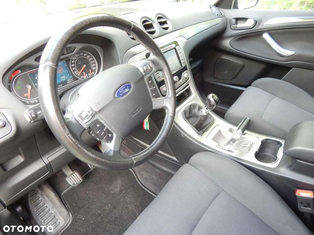 Ford S-Max 2.0 TDCi Titanium - 16