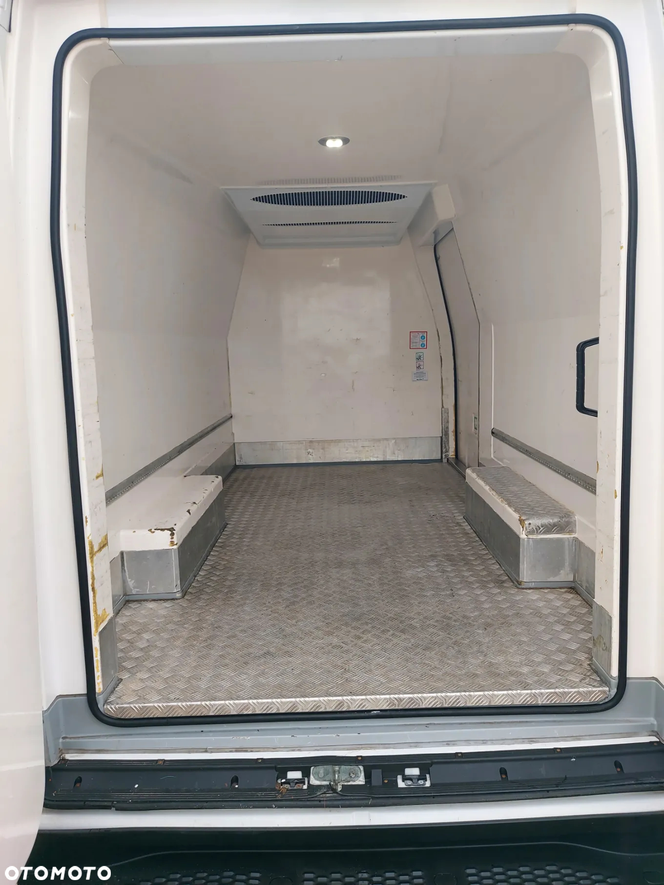 Iveco Daily - 12