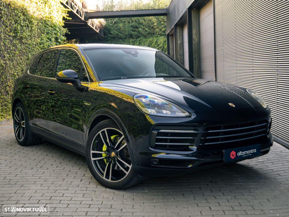 Porsche Cayenne S E-Hybrid - 1