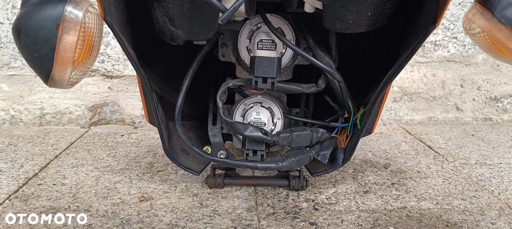 KTM 640 DUKE 2007 REFLEKTOR LAMPA PRZÓD CZASZA LICZNIK WYPEŁNIENIE OWIEWKA - 10