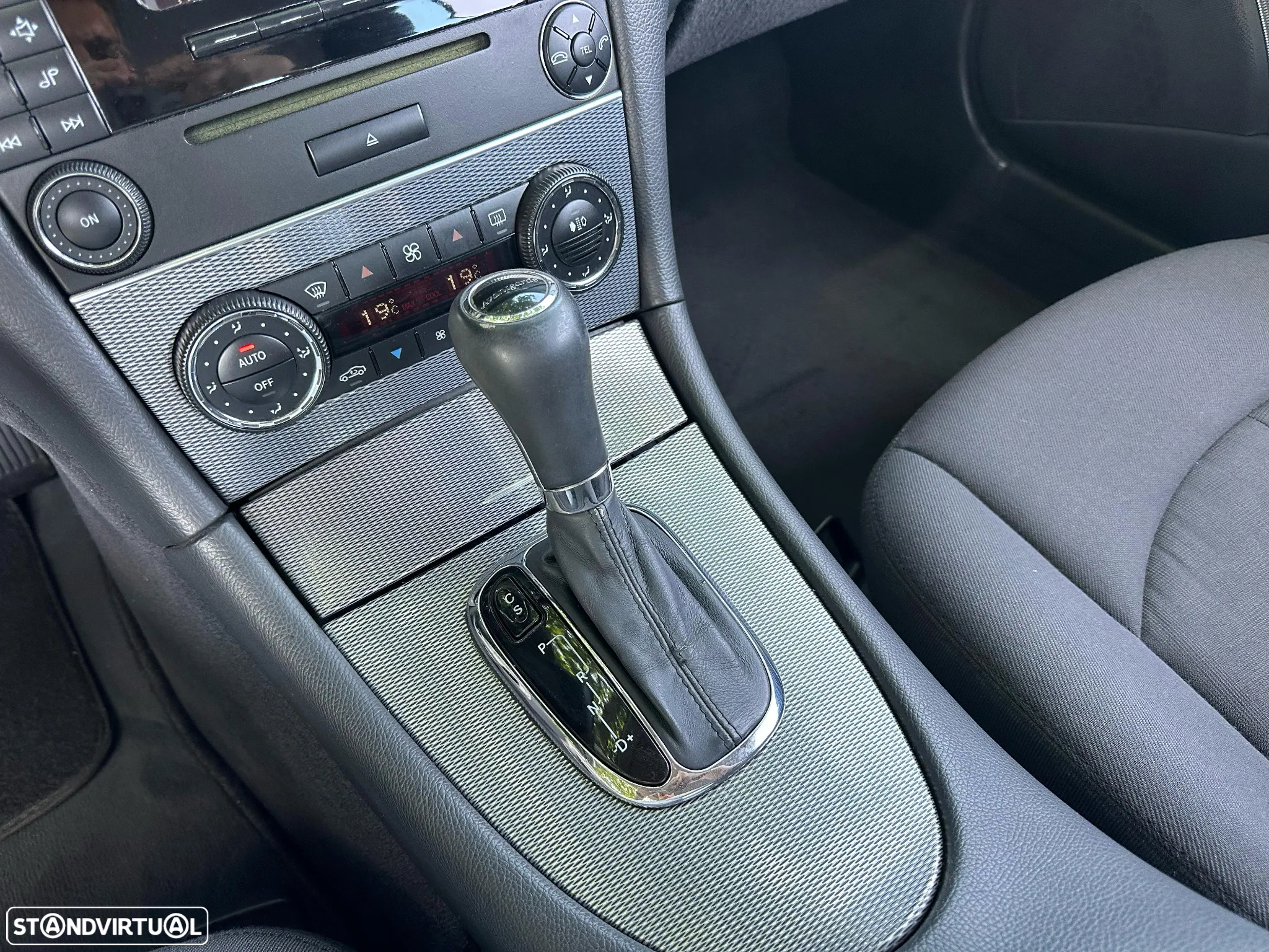 Mercedes-Benz CLK 200 K Avantgarde Aut. - 19