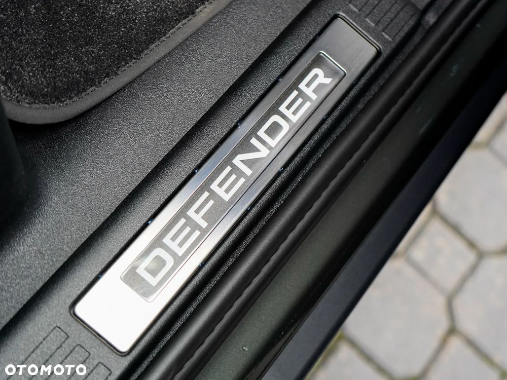 Land Rover Defender 110 4.4 P635 V8 mHEV Octa Edition One - 12