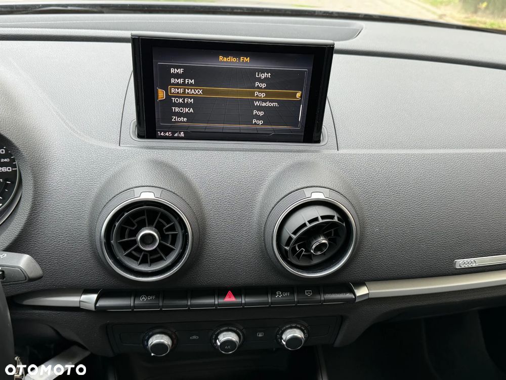 Audi A3 Limousine 1.6 TDI S tronic sport - 16