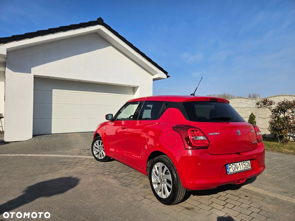 Suzuki Swift 1.2 Dualjet SHVS Premium Plus CVT - 6